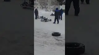 Никита на зимнем картинге в рождество!