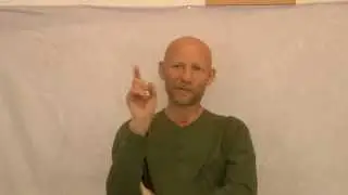 01.  Кто над кем работает?