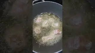 How to make Fried Shark | #shorts #bakeandshark #trinifood #friedshark