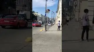 По улицам Владивостока