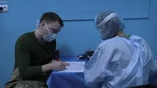 Вакцинація - першими щеплення зробили військові медики в ОТУ "Схід"