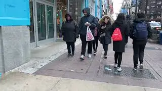 When the City Turns Cold - Covering Homelessness in Chicago - Grace Beyer