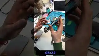 Замена дисплея на телефоне за 22 минуты.