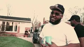Thenyceone - 1 Foot out 1 Foot In ( Official Music Video)