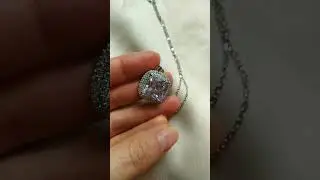 Кулон с цирконом с АлиЭкспресс. A pendant with circon from AliExpress