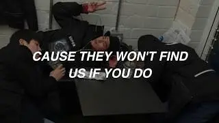 arctic monkeys // riot van lyrics