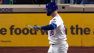 Pete Alonso snaps his bat in half after Jansen strikes him out in the 9th BOS @ NYM 09-04-2024
