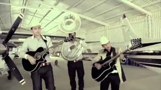 Ariel Camacho Entre platicas y dudas Letra
