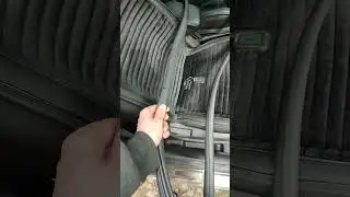 Веста откуда вода в салоне