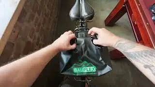 BAUFLEX - Bauleto de 38 litros flexível e dobrável para Motos.
