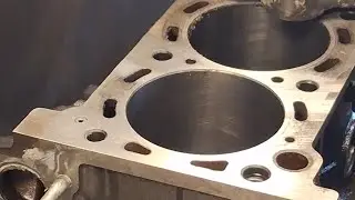Machine Shop Works Crankshaft Polishing Engine Block Resurface Seal Mounting