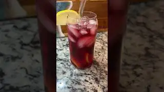Tinto de Verano was first on my “must recreste” list after Viditing Spain! #tintodeverano #recipes