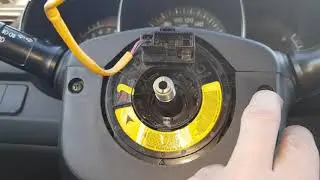 The steering wheel buttons on my KIA Rio 3 don't work.