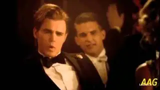 Стефан и Деймон Сальваторе-Секс и Виски.