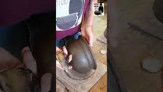 Burnishing A Neolithic Carinated Bowl