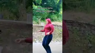 Tante Hijab Montok Gaes