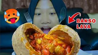 Dinda Makan Bakso Lava