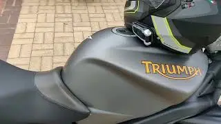 Leo Vince GP style exhaust Triumph Street triple R 09 675