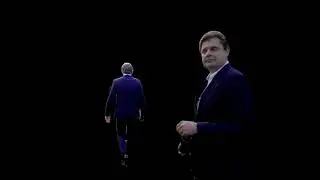 100 Понасенковых идут друг за другом под оперное исполнение Маэстро