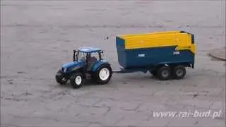 Zdalnie sterowany traktor New Holland T6070 1:16 wielkość Bruder