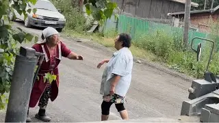Соседи орут. Гараж через провода.
