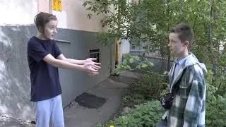 БЕРЕЖЛИВЫЙ смешное видео прикольное видео #шутка #прикольноевидео #юмор #джинсы #анекдот #кроссовки