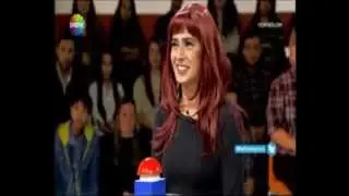 Yıldız Tilbe Kelime Oyunu'nda Yarıştı