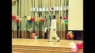 Студенты КазНМУ drama қыз сыны