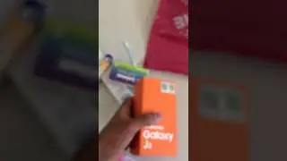 جبت لااخوي مكينة حلاقة بدل الجوال هه؟؟؟