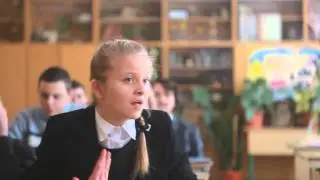 Футбольный комментатор комментирует школьный урок