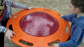 Прогулка во дворе
