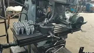 Production video of concrete vibrator accessories (concrete head processing part)