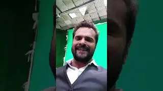 Khesari Lal Yadav Pawan Singh Se Kitna Pyar Karte Hai Dekh Lijiye || Current, Teri meri darmiyan