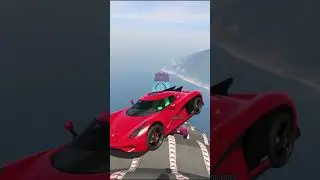 The Crasher Mega Ramp - 