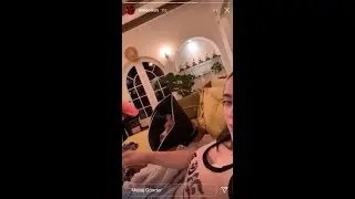 Billie Eilish Memesine Şaplak Atıyor | Billie Eilish Instagram Story | Billie Eilish play with boobs
