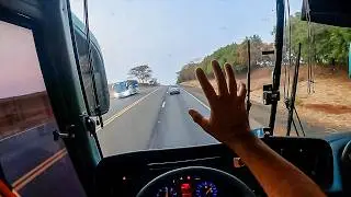 Vamos de VOLKSBUS pegando ESTRADA!