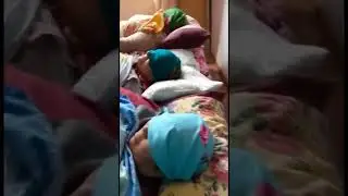 Бесы (джины) вселились в мужчин.