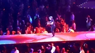 AC/DC- Givin' The Dog A Bone [Live in Tacoma, WA, Feb. 2, 2016]