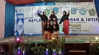 HAFLAH AKHIRUSSANAH YPI MANBAUL FALAH _ PENAMPILAN TARI DAERAH