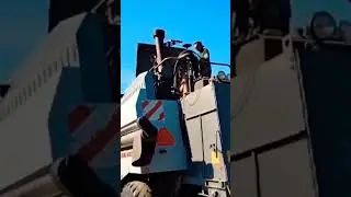 КОМБАЙН ВЕКТОР 410.ЗАПРАВКА КОМБАЙНА #комбайнвектор410 #заправкакомбайна##shorts