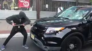 The situation in America is getting out of control - الوضع في امريكا يخرج عن السيطرة