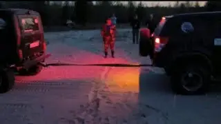 УАЗ против Suzuki Grand Vitara, перетягивание.