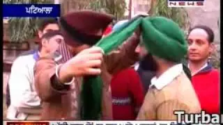 Brand New Punjabi (Turban ) Video - How To Tie a Turban -Turban Tying On Bike 94635-95040