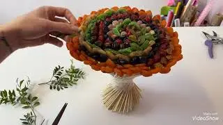Master class: a bouquet of dried fruits using the spiral technique
