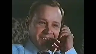 ЧТО-ТО С ТЕЛЕФОНОМ (1979)