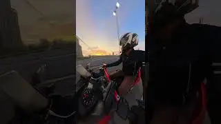 Solo ride kadang bosan juga di Lebuhraya Damansara Puchong di waktu pagi tapi matahari terbit cantik