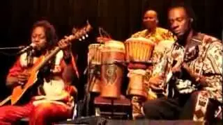 Habib Koité - Five Great Guitars - Wassiyé