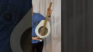 Bedpan Ukulele