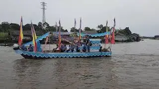 Pawai Perahu Hias Sukamara