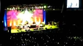 Wally Palmar (The Romantics) in Chile - What I Like About You (Nov. 4, 2011)